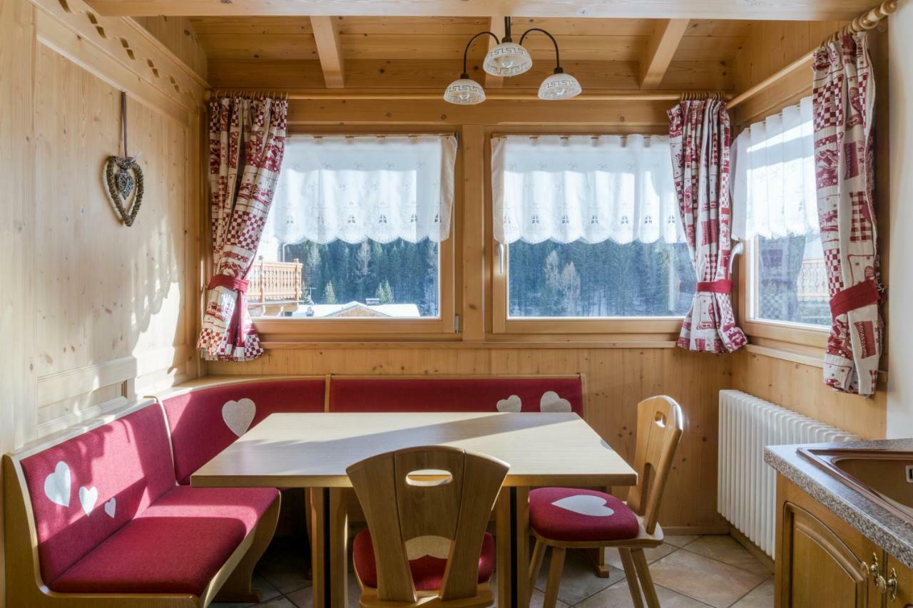 Lovely House In The Dolomites Leilighet Mazzin Eksteriør bilde
